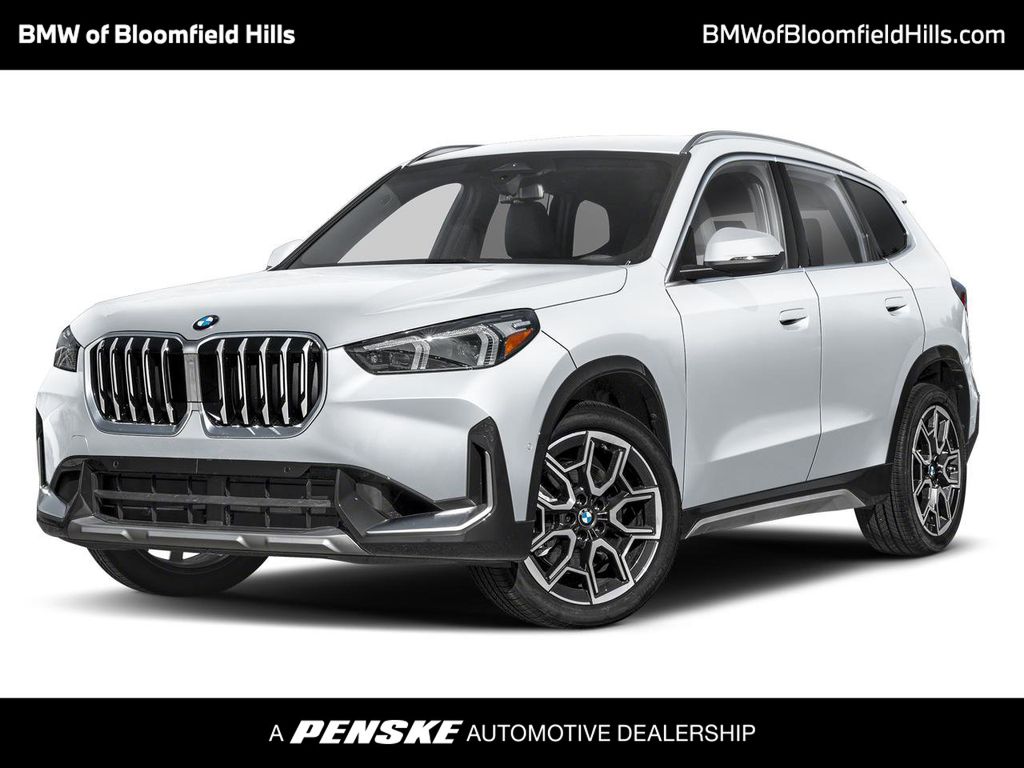 2025 BMW X1 28i's photo