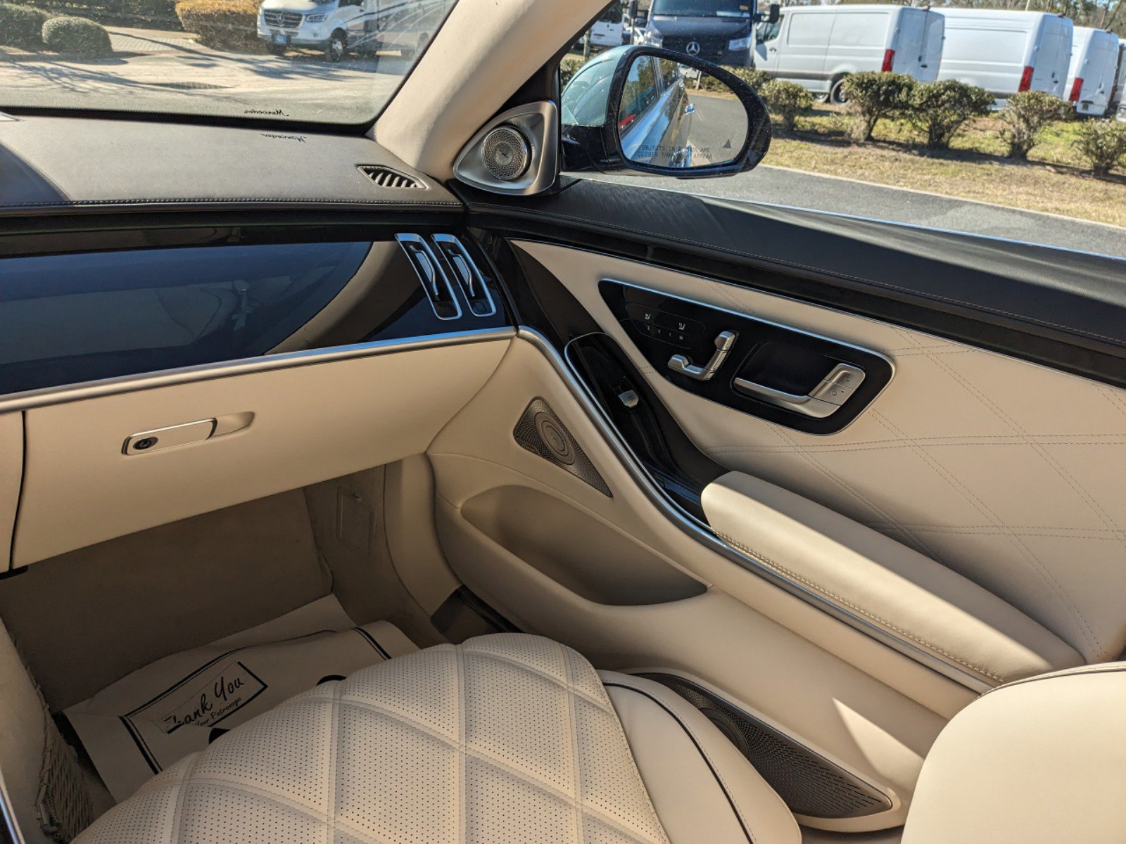 2025 Mercedes Benz S Maybach 450 580 photo 16