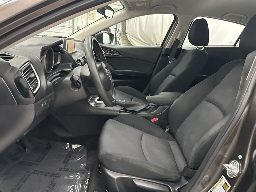 2015 Mazda Mazda3 i Sport photo 14
