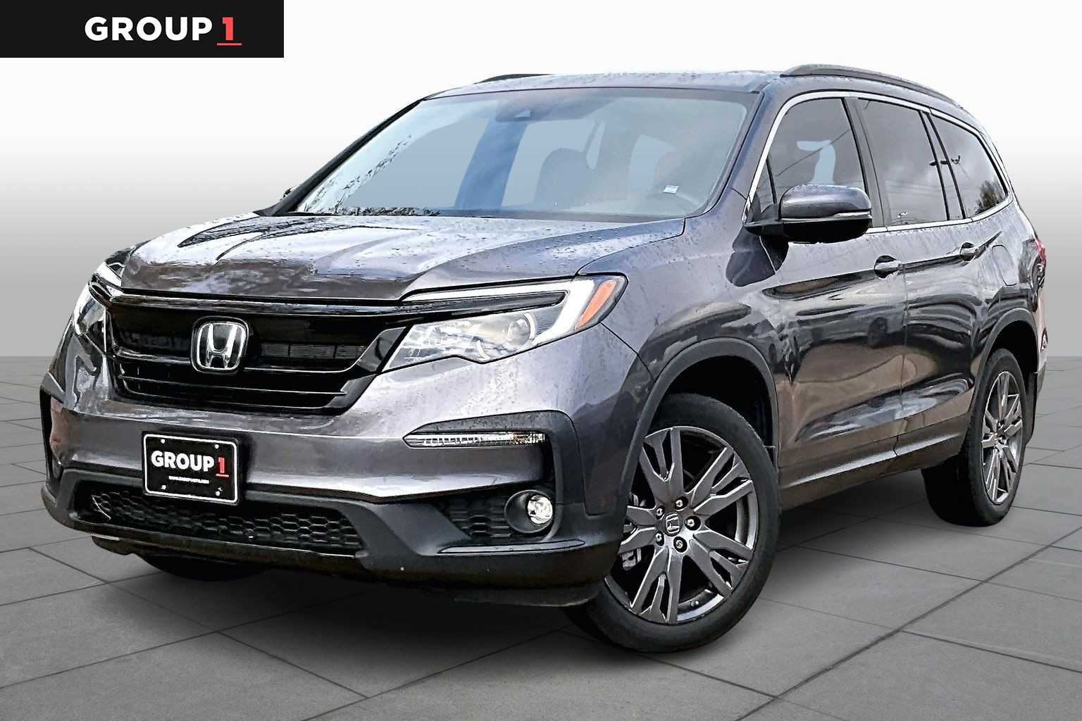 2022 Honda Pilot SE's photo