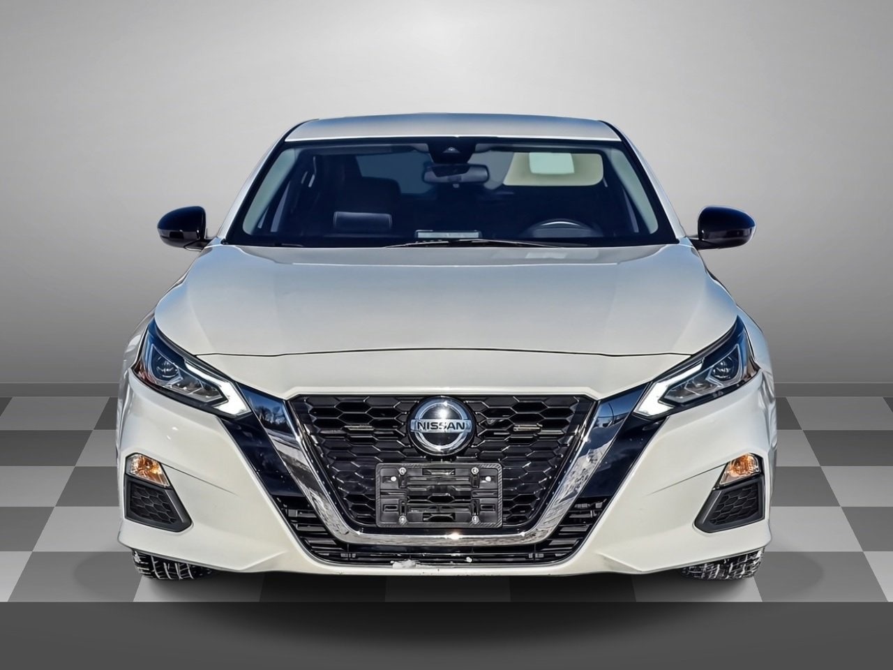2020 Nissan Altima SR
