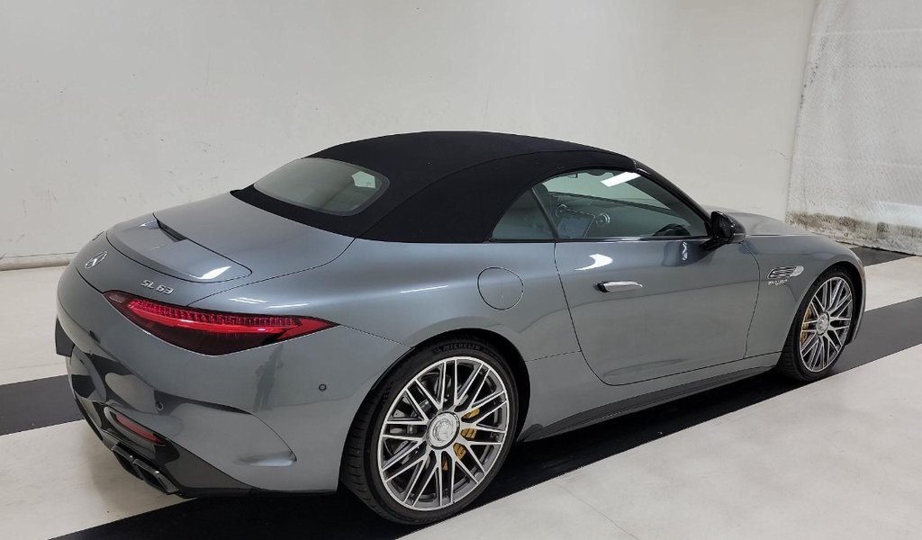 2022 Mercedes Benz SL AMG 63 photo 4