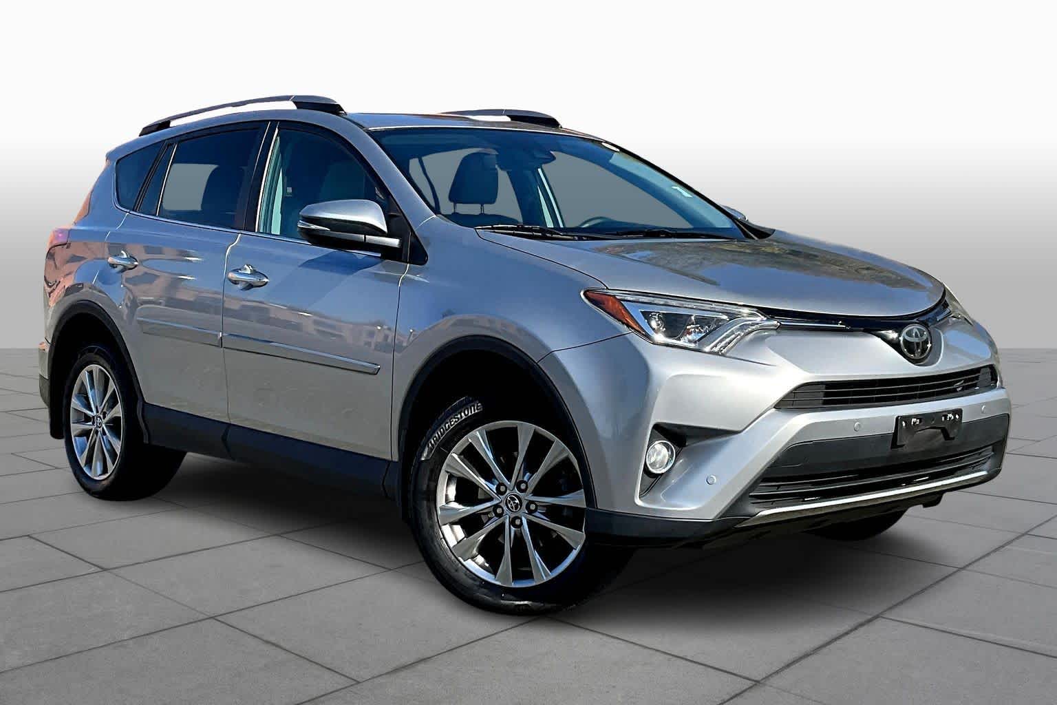 Used 2017 Toyota RAV4 Limited with VIN 2T3DFREV8HW655586 for sale in College Park, MD