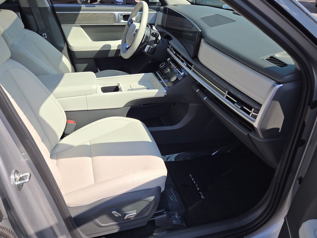 2024 Hyundai Santa Fe Limited photo 5