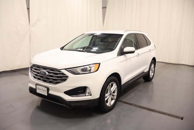 2019 Ford Edge SEL photo 4