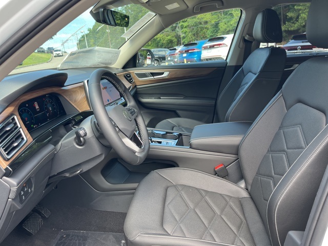 2025 Volkswagen Atlas SE Technology photo 7