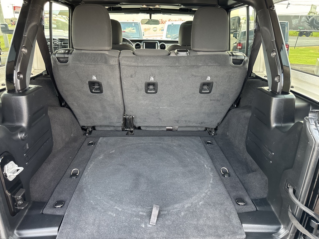 2020 Jeep Wrangler Unlimited Willys photo 7