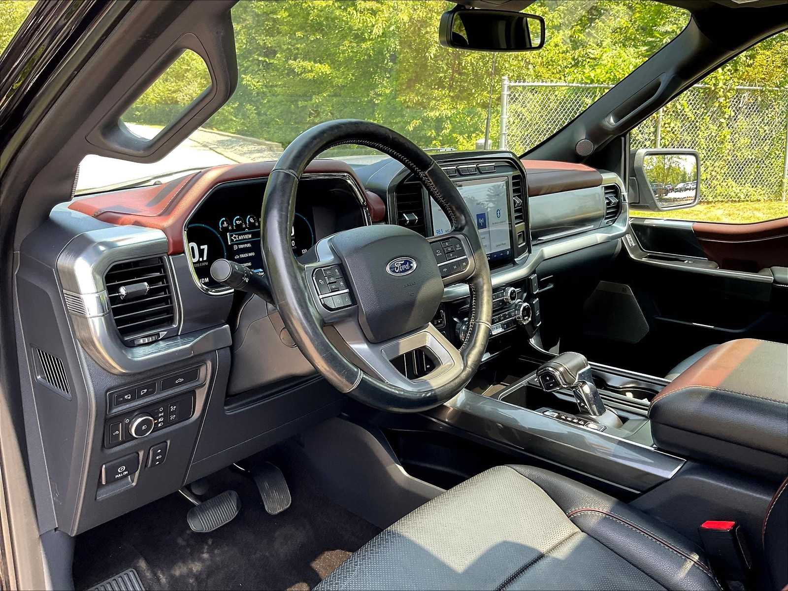 2021 Ford F-150 Lariat photo 8