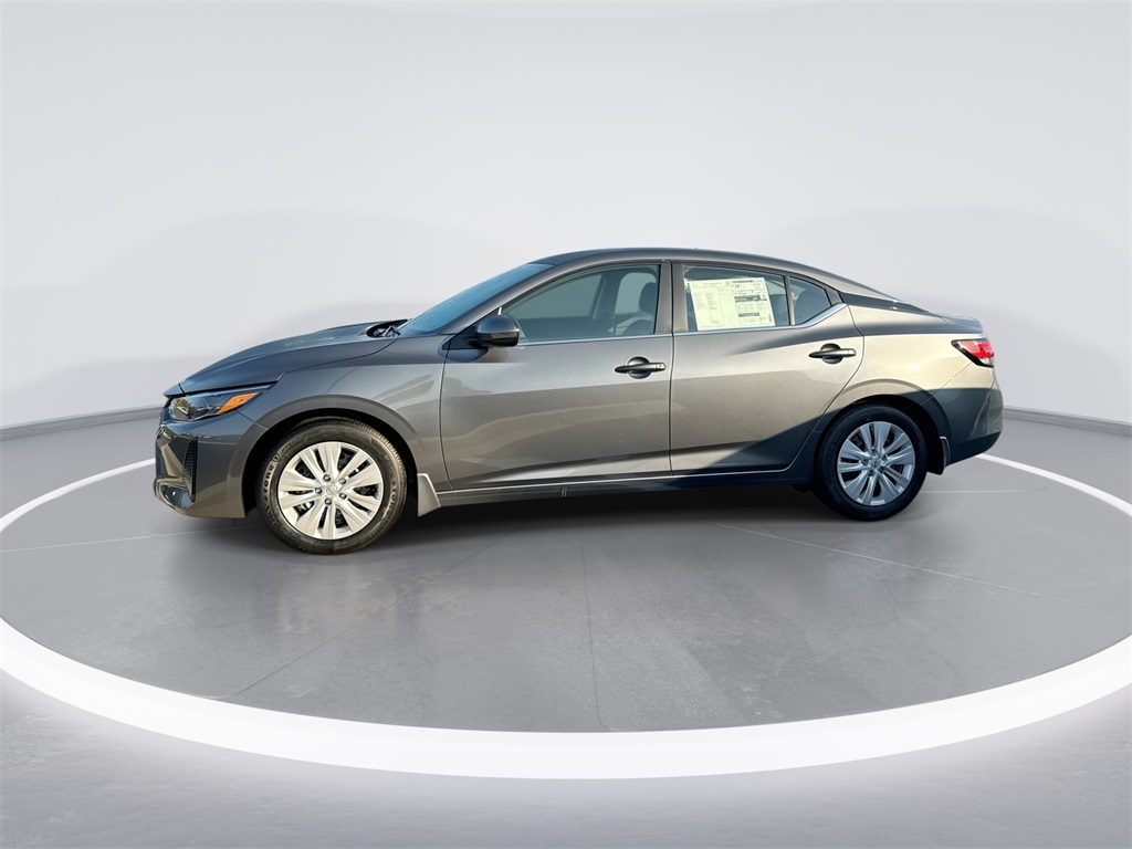 2025 Nissan Sentra S photo 5