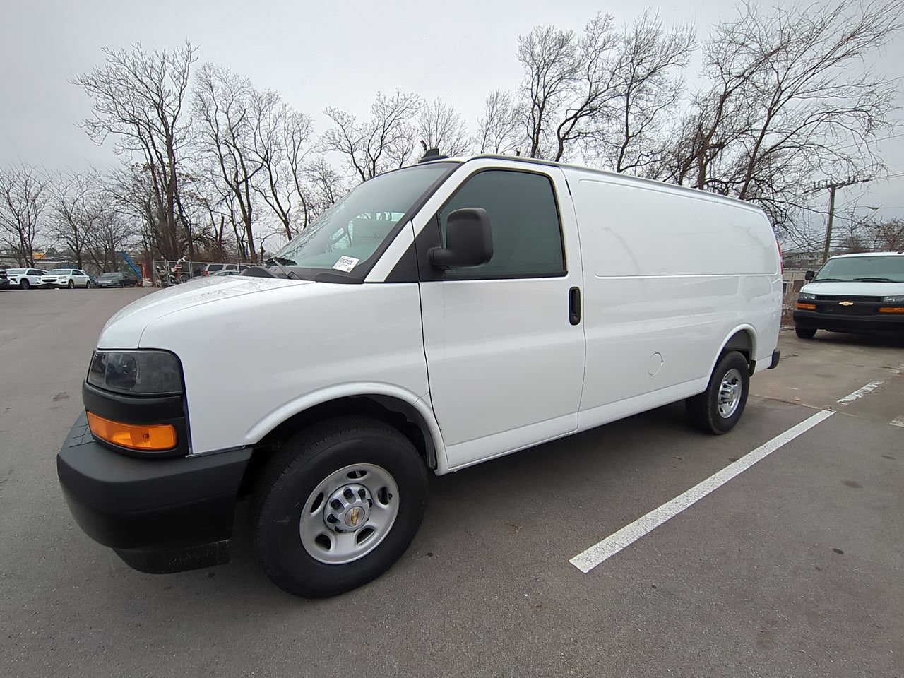 2025 Chevrolet Express Cargo Work Van's photo