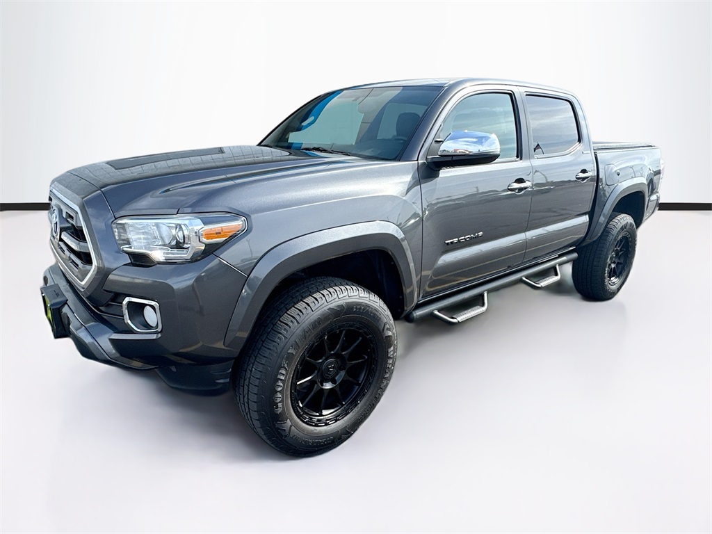 2017 Toyota Tacoma Limited photo 3