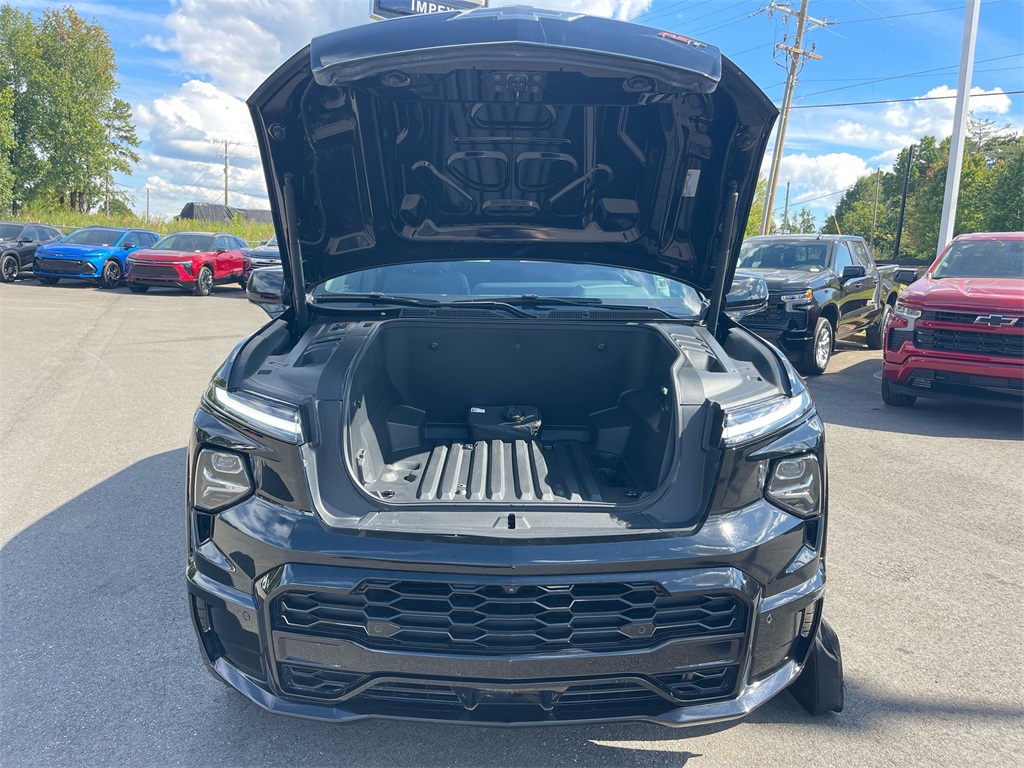 2024 Chevrolet Silverado EV RST photo 34