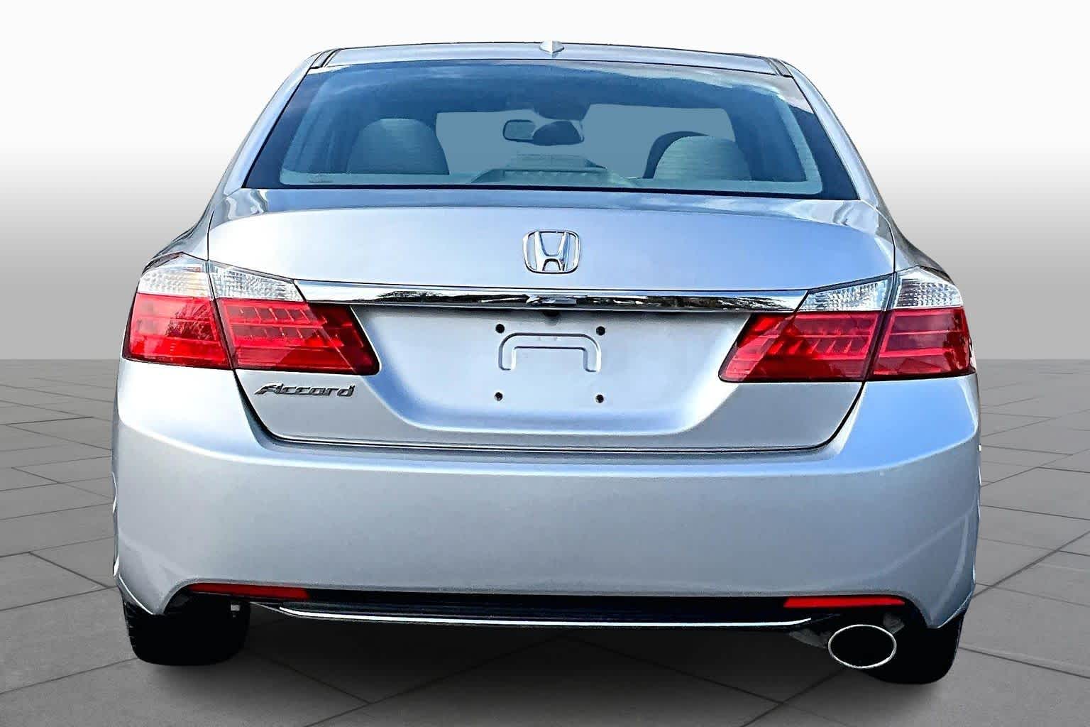 2013 Honda Accord EX-L photo 4