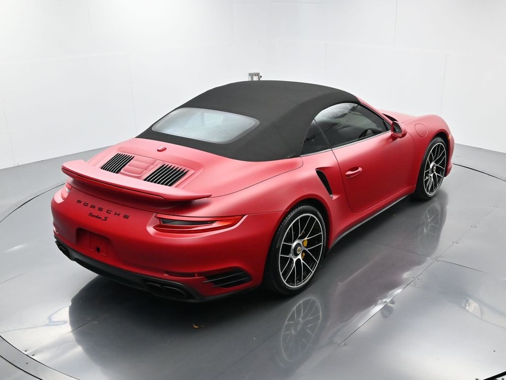 2017 Porsche 911 Turbo S photo 27