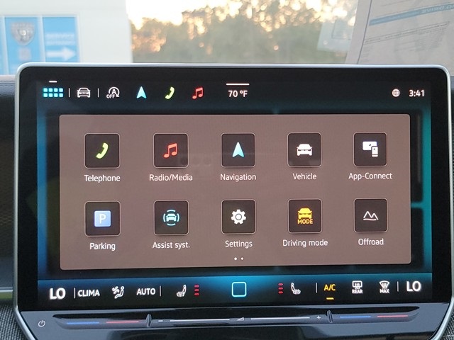 2025 Volkswagen Tiguan S photo 31
