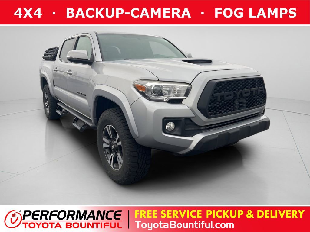 2017 Toyota Tacoma TRD Sport's photo
