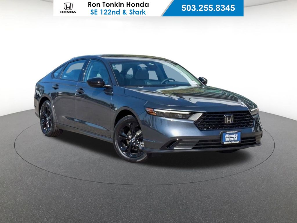 2025 Honda Accord SE's photo