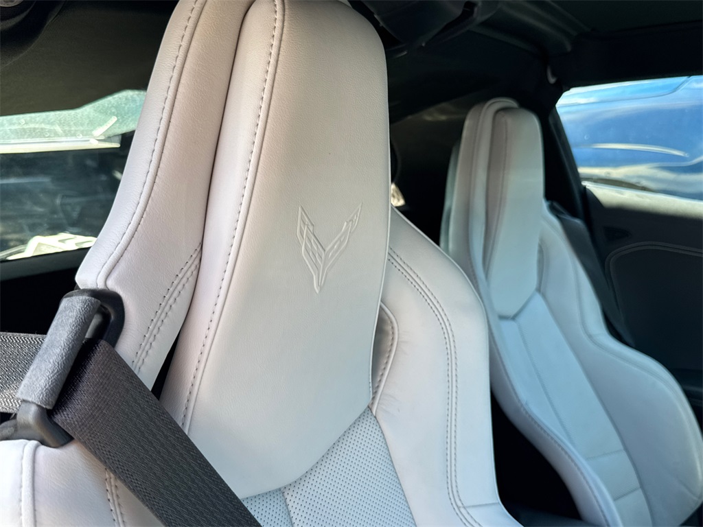 2021 Chevrolet Corvette Stingray photo 4