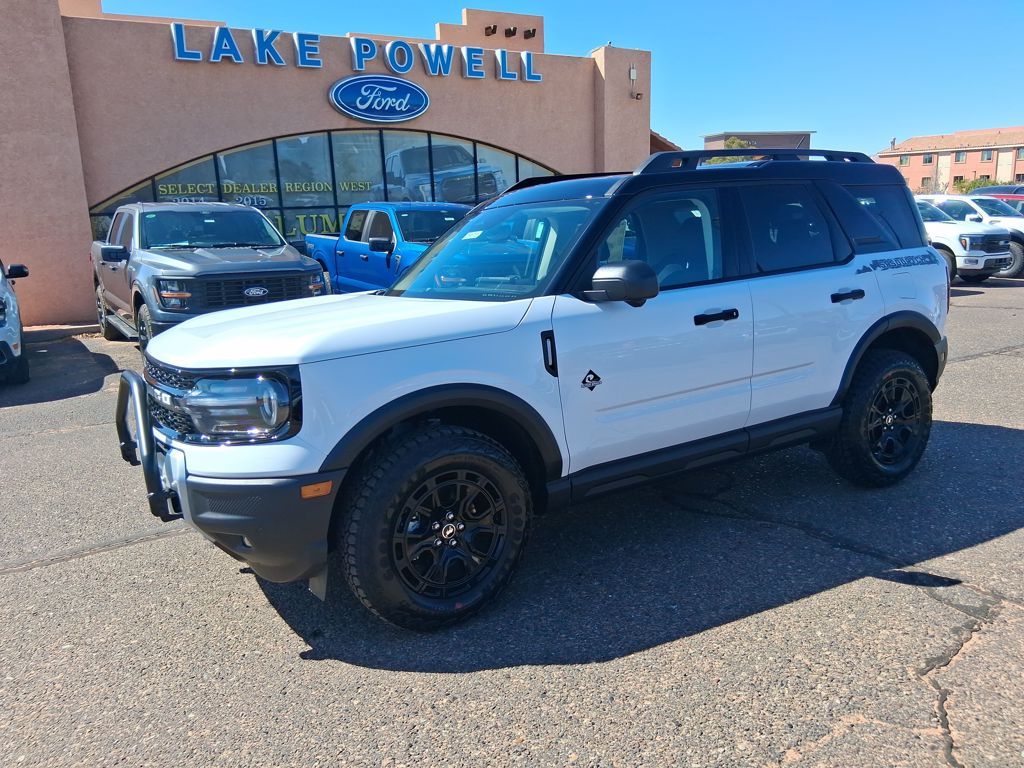 2025 Ford Bronco Sport Outer Banks's photo