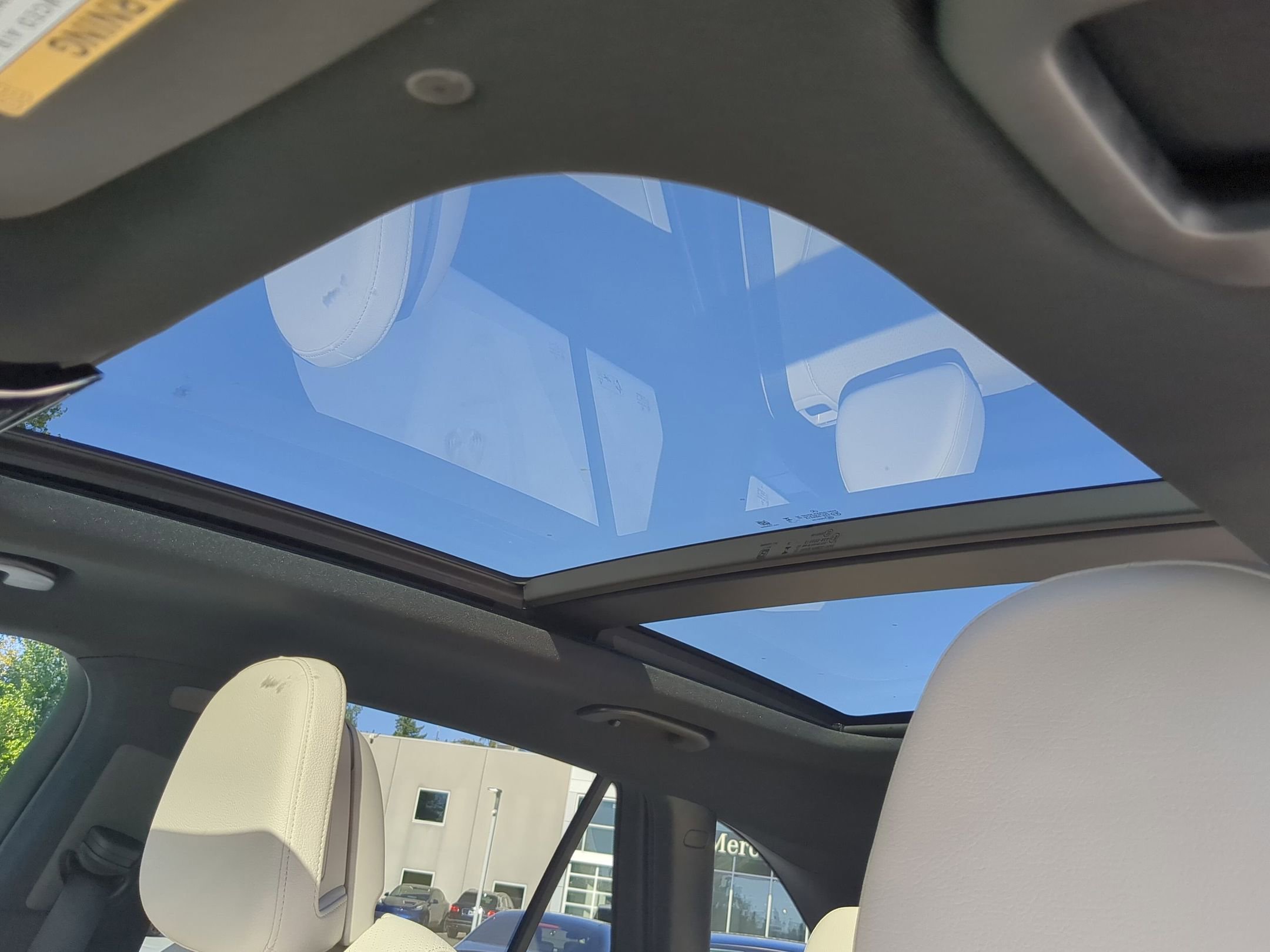 2026 Mercedes Benz GLC 300 4MATIC photo 9