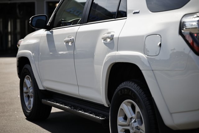 2024 Toyota 4Runner SR5 Premium photo 6