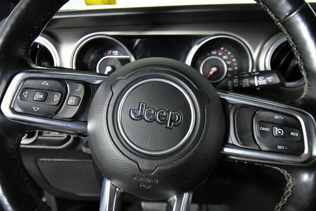 2018 Jeep Wrangler Unlimited Rubicon photo 2