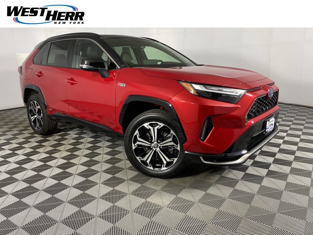 2023 Toyota RAV4 XSE's photo