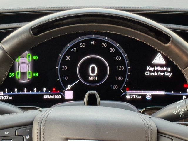 2023 Cadillac Escalade Sport Platinum photo 3