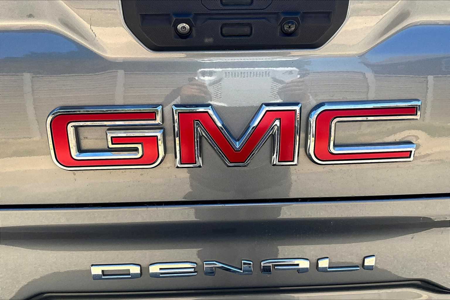 2020 Gmc Sierra Denali photo 29
