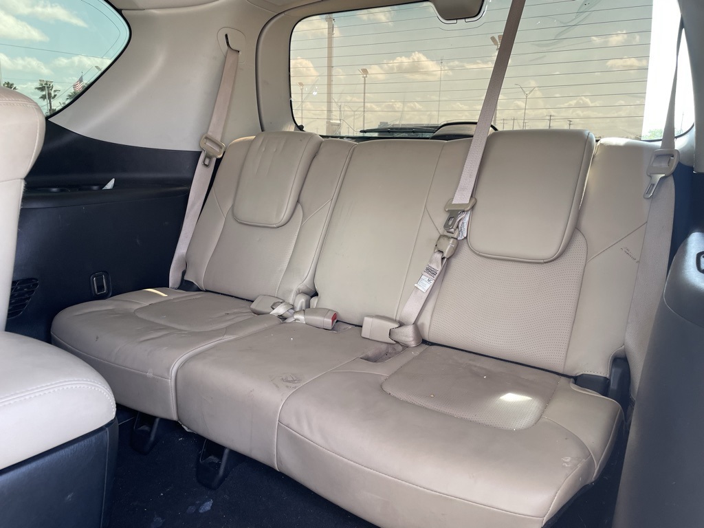 2018 Nissan Armada Platinum photo 18