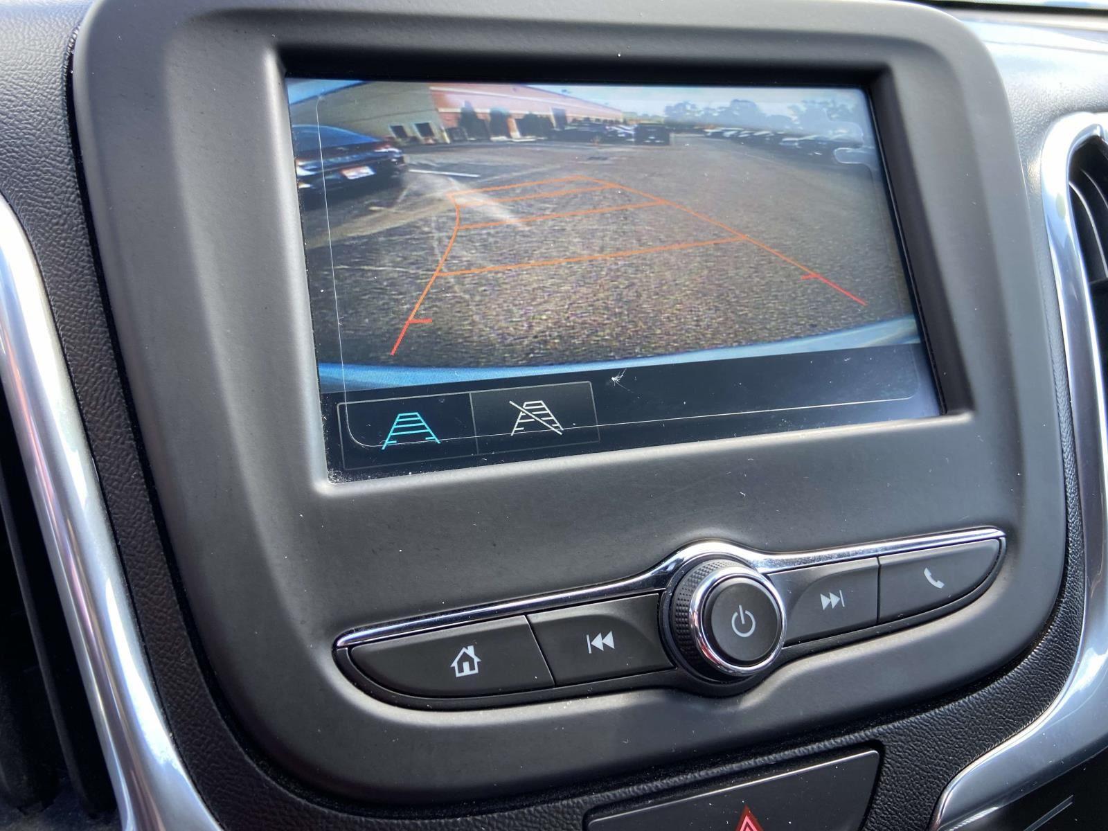 2018 Chevrolet Equinox LS photo 15