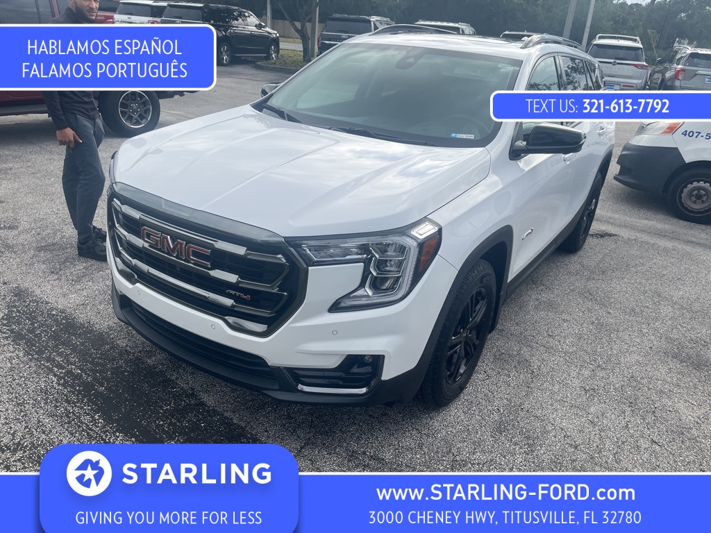 2023 GMC Terrain AT4's photo