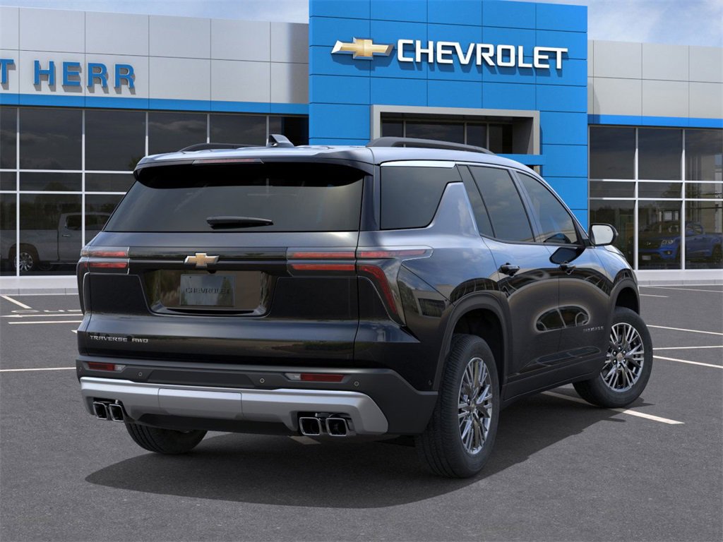 2026 Chevrolet Traverse photo 2