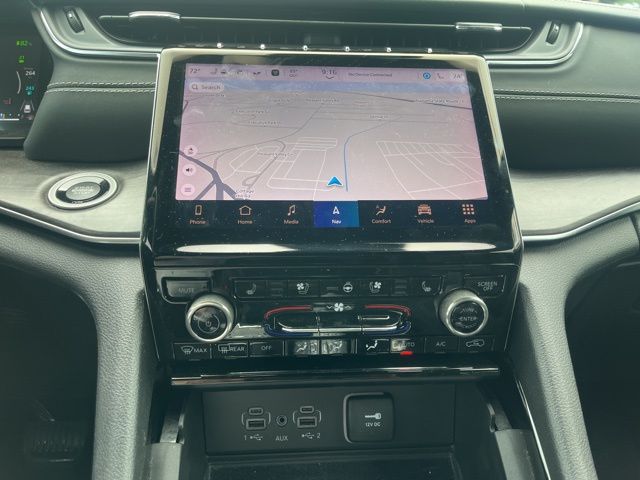 2022 Jeep Grand Cherokee Overland 4xe photo 14