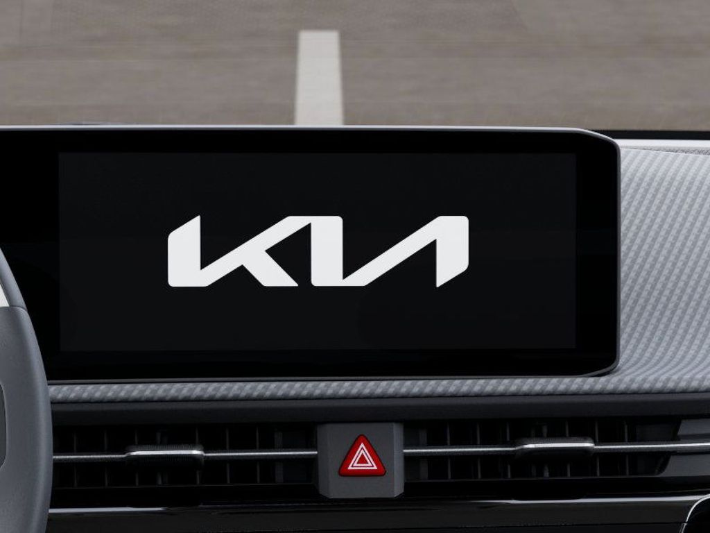 2025 Kia EV6 GT-Line photo 17