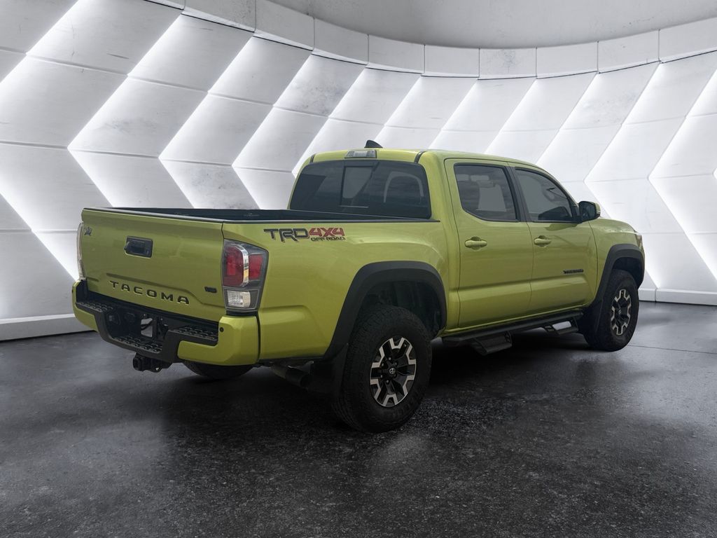 2023 Toyota Tacoma TRD Off-Road photo 4