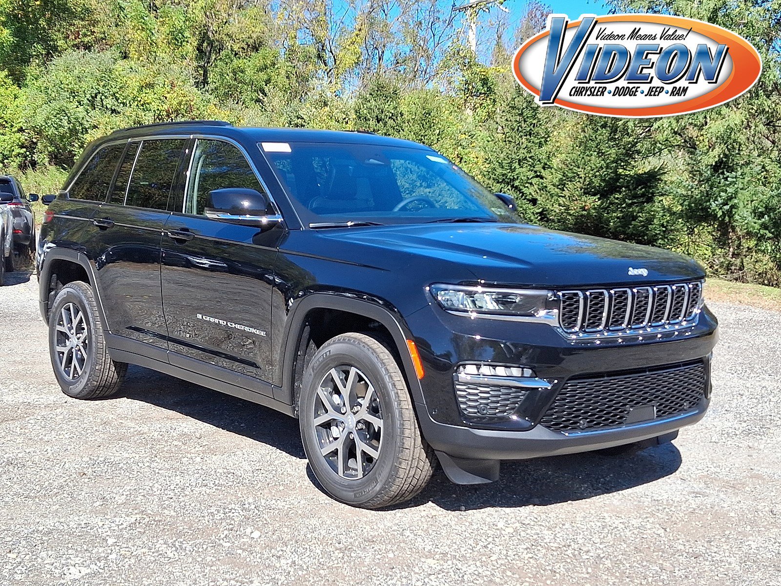 2025 Jeep Grand Cherokee Limited's photo