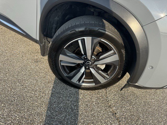 2022 Nissan Rogue SL photo 32