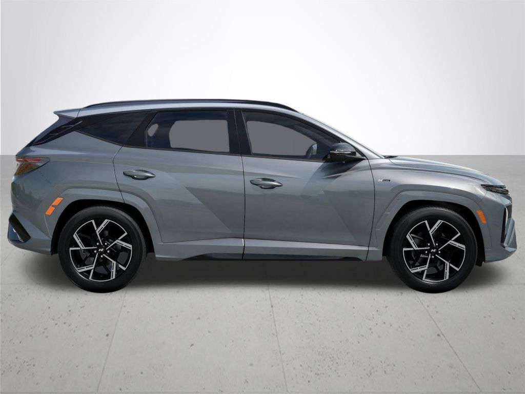 2025 Hyundai Tucson Hybrid N Line photo 5