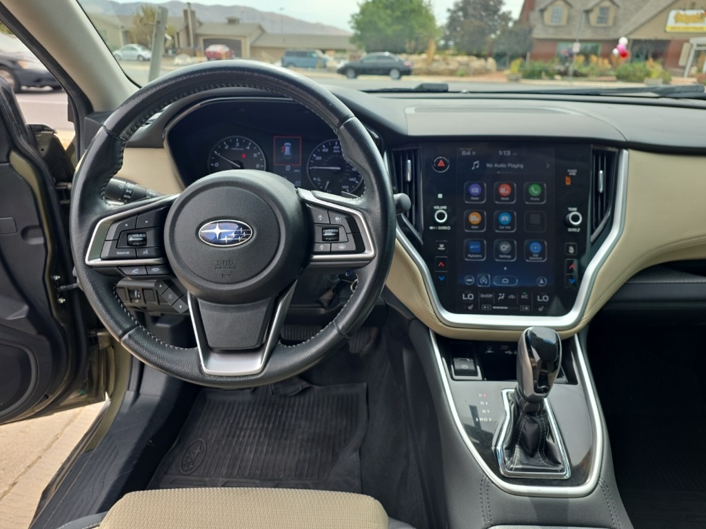 2022 Subaru Outback Premium photo 13