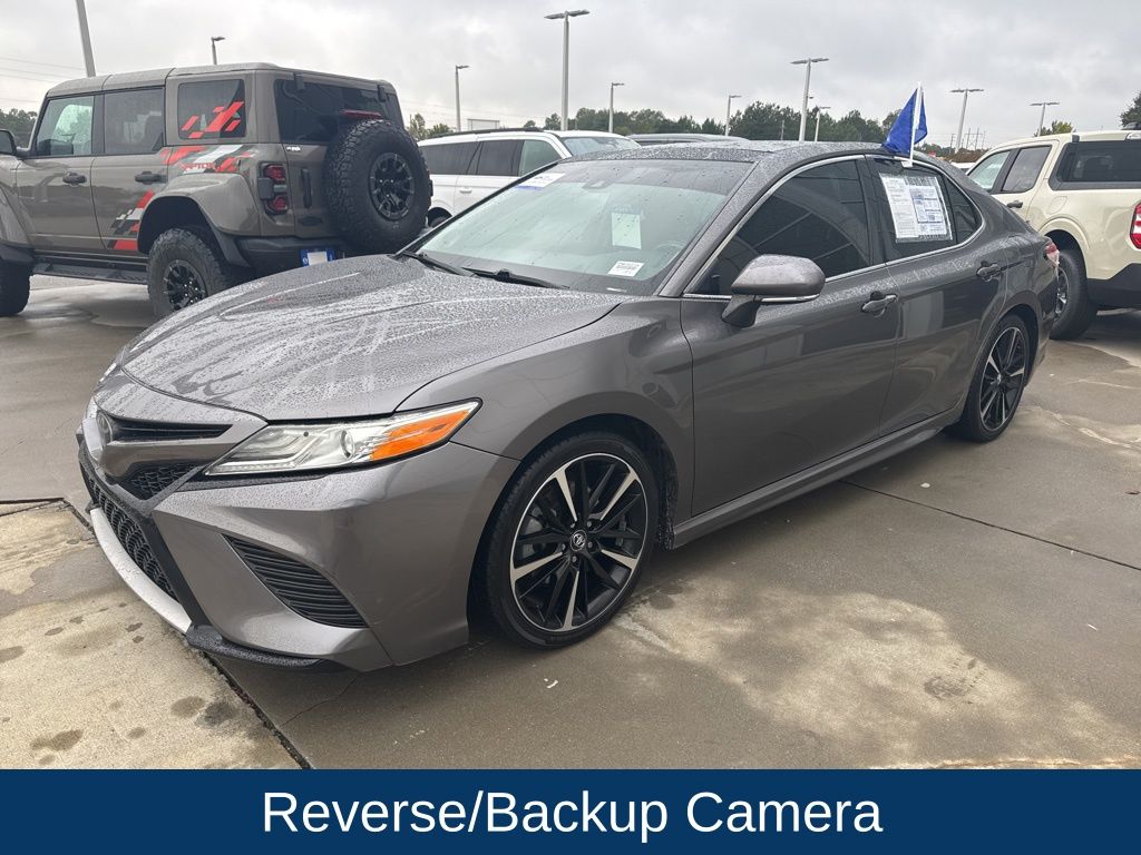 2020 Toyota Camry XSE V6 photo 3