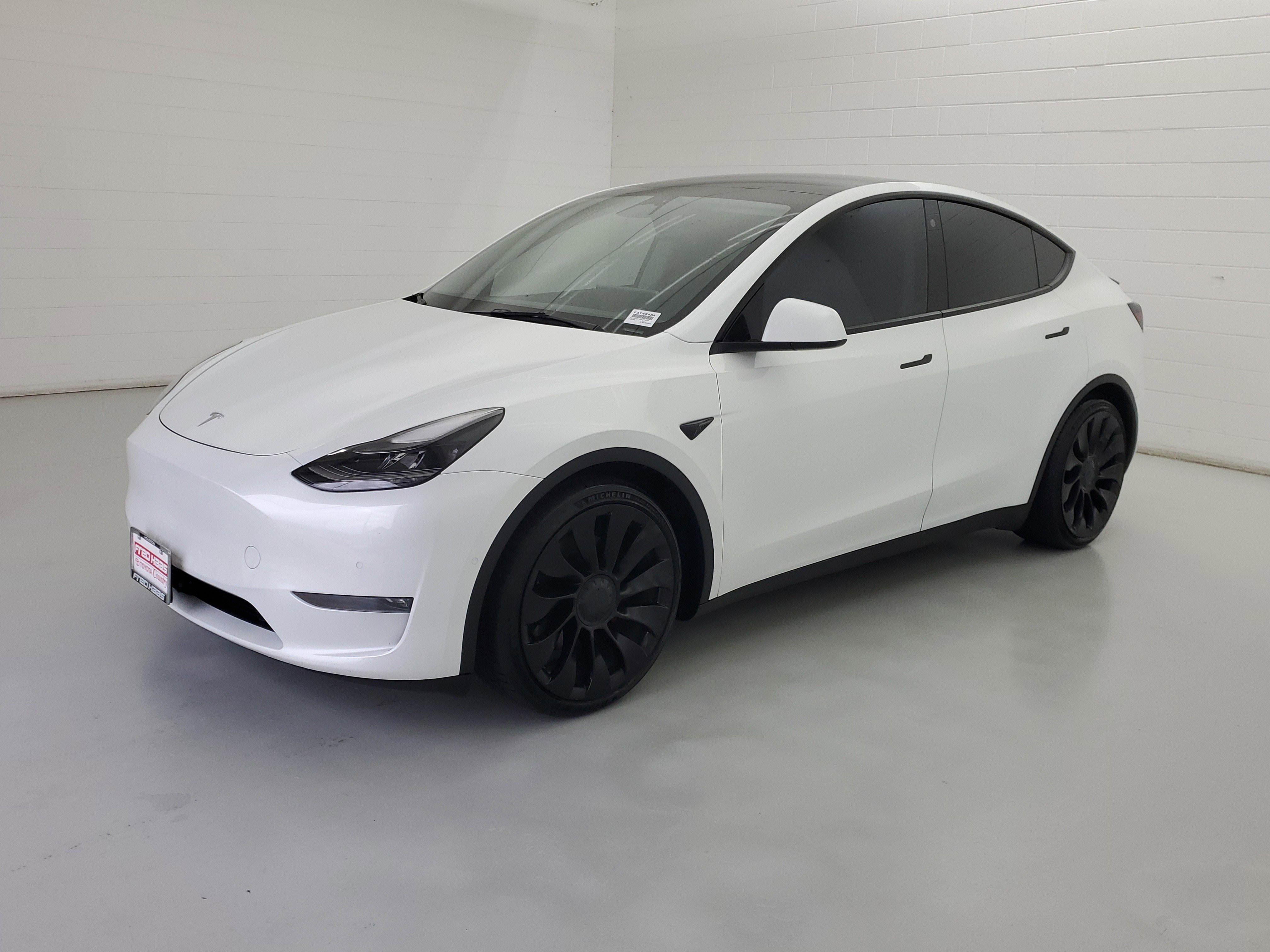 2022 Tesla Model Y Performance's photo