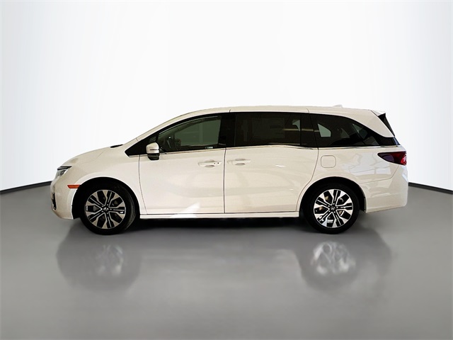 2026 Honda Odyssey Elite photo 3