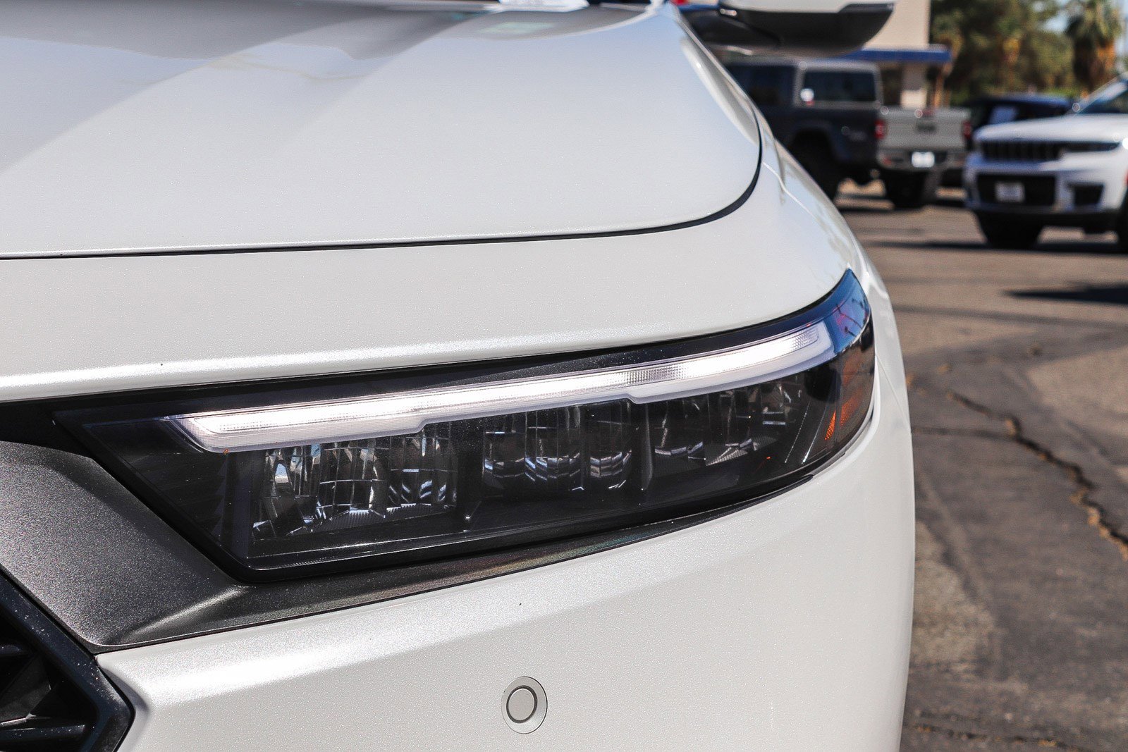 2024 Honda Accord Hybrid EX-L photo 8