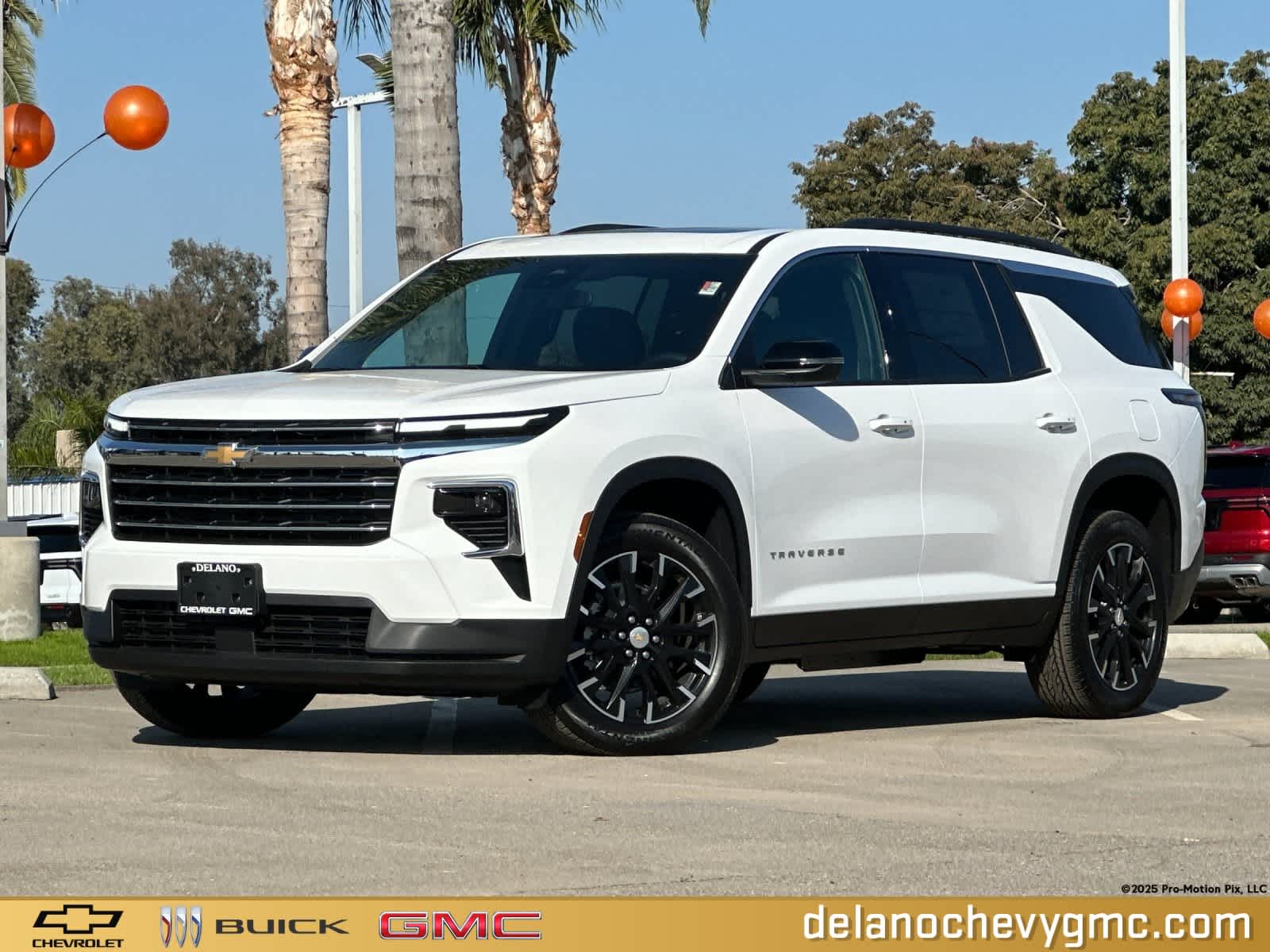 2026 Chevrolet Traverse LT's photo