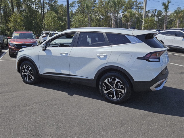 2023 Kia Sportage Hybrid EX photo 2