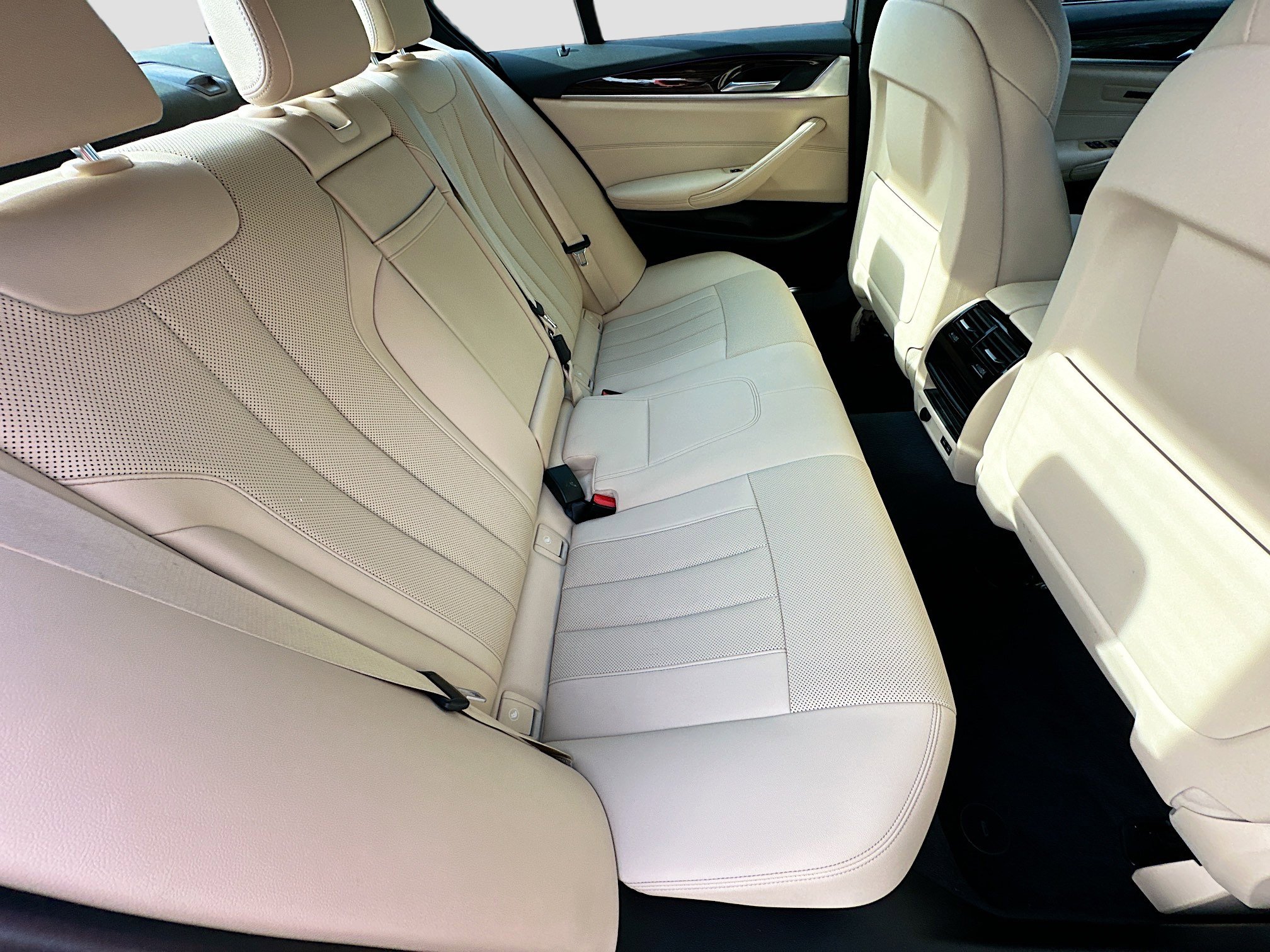 2022 Bmw 540i photo 29