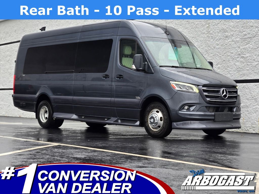 2024 Mercedes-Benz Sprinter Cargo Van Base's photo