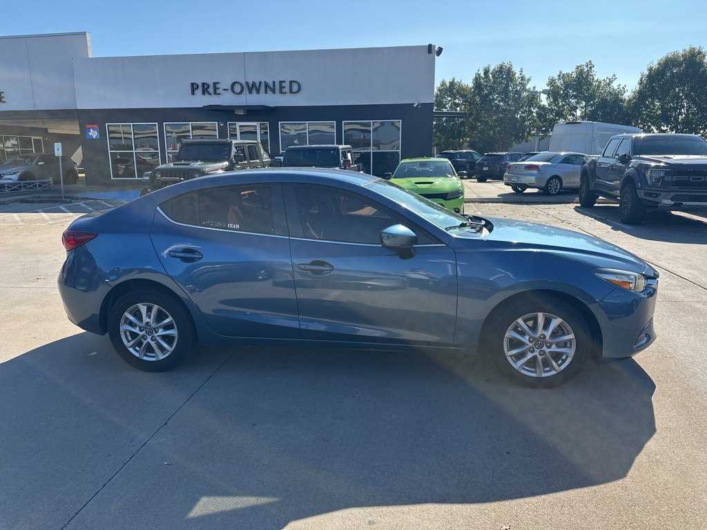 2017 Mazda Mazda3 Sport photo 4