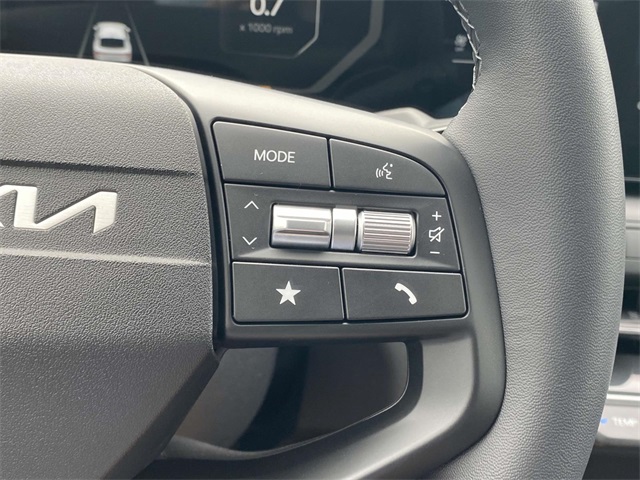 2025 Kia K4 EX photo 19